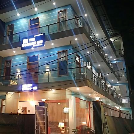 The Horizon Inn Greater Noida Esterno foto